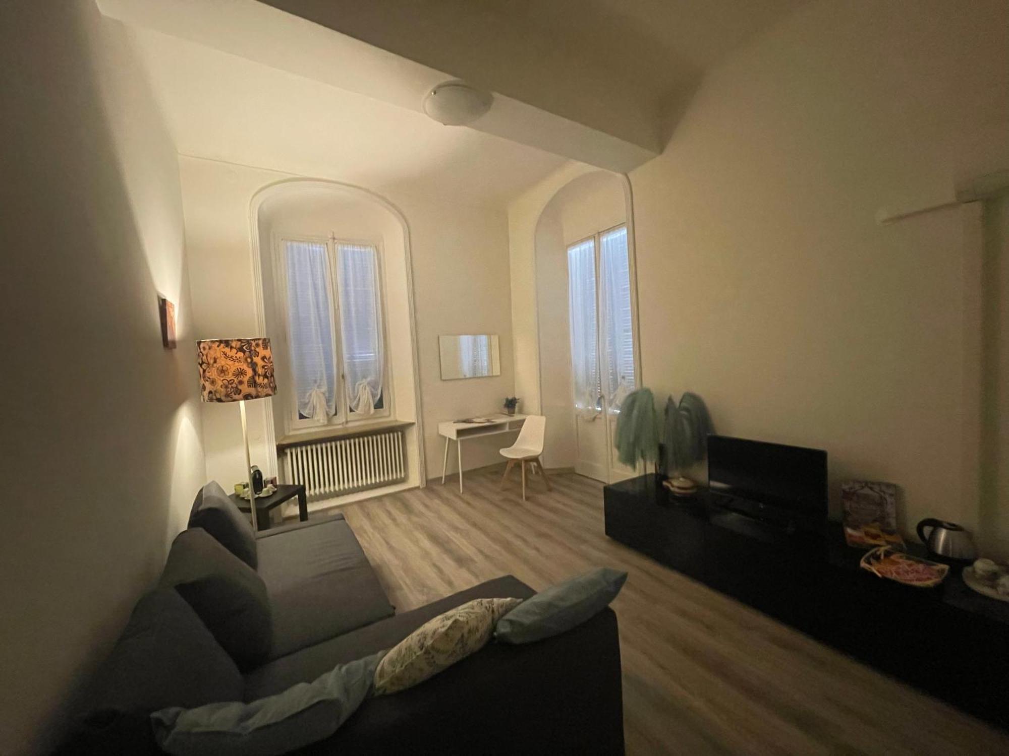 La Violetta Di // Del Ducato Apartemen Parma